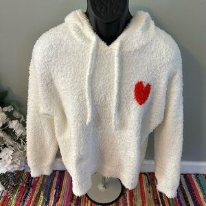 NEW Aerie Fuzzy Marshmallow Heart Hoodie Sweatshirt Valentine's Day White Small